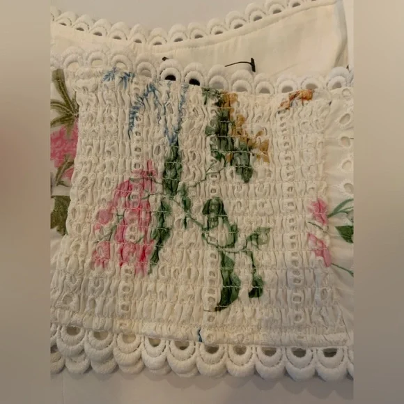 NWT Lulu's Sweet At Heart White Floral Eyelet Smocked Bustier Crop Top XL - Picture 6 of 11